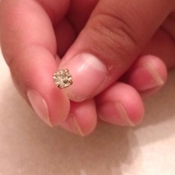 Gold earrings - Picture 2 of 2